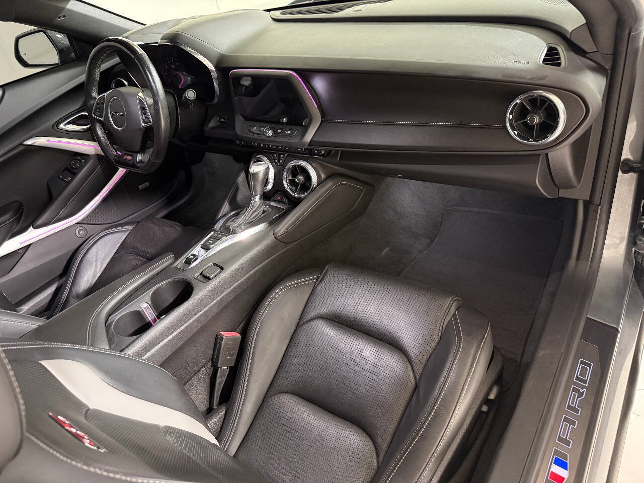 Used 2022 Chevrolet Camaro SS RWD image 23