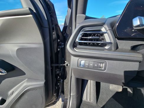 New 2026 Chevrolet Traverse LT w/ Midnight/Sport Edition image 54