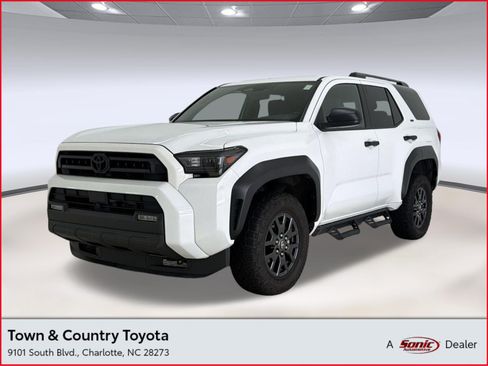 Used 2025 Toyota 4Runner SR5 AWD/4WD image 1