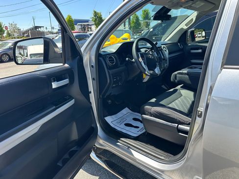 Used 2018 Toyota Tundra SR5 RWD image 20