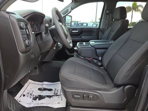 Used 2023 Chevrolet Silverado 2500 Custom w/ Custom Convenience Package AWD/4WD image 26