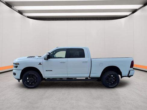 New 2026 RAM 2500 Laramie w/ Night Edition AWD/4WD image 4