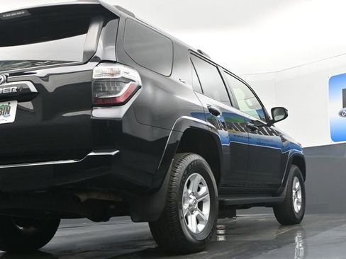 Used 2024 Toyota 4Runner SR5 image 21