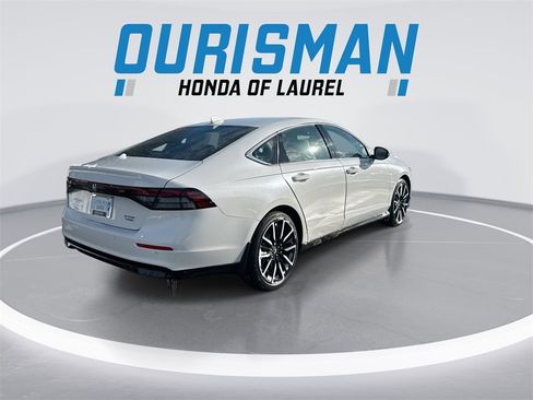 New 2025 Honda Accord Touring image 8