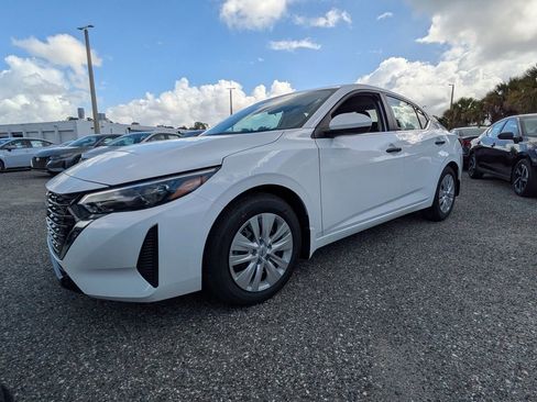 New 2025 Nissan Sentra S image 7