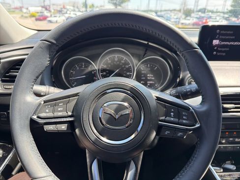 Used 2023 MAZDA CX-9 Touring Plus AWD/4WD image 18