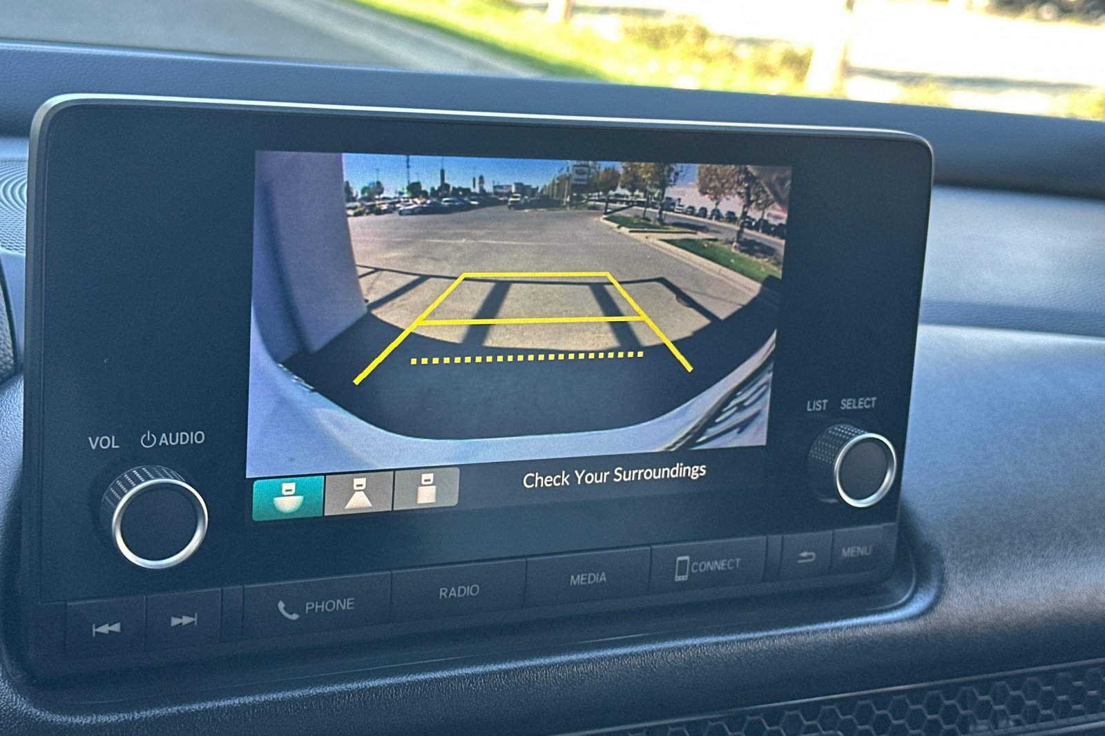 Certified 2025 Honda HR-V LX image 19