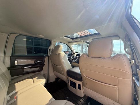 Used 2018 RAM 3500 Laramie image 36