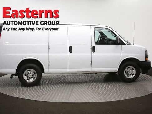 Used 2021 Chevrolet Express 2500 image 42
