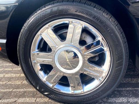 Used 2004 Ford Thunderbird image 3