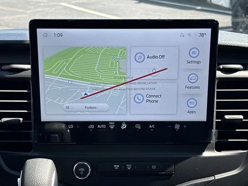 New 2025 Ford Transit 250 148 Medium Roof image 17