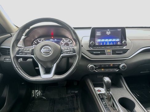 Used 2021 Nissan Altima 2.5 SR w/ SR Premium Package AWD/4WD image 27