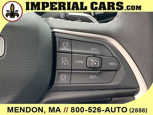 New 2025 Jeep Grand Cherokee Altitude image 29