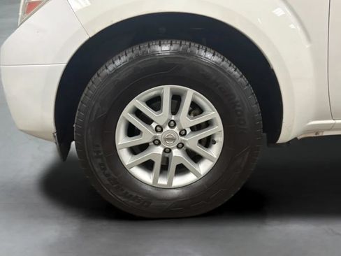Used 2019 Nissan Frontier SV RWD image 29