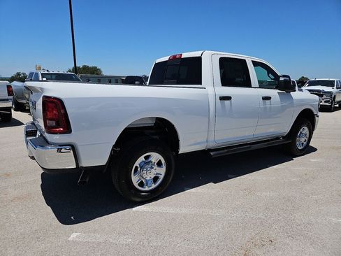 New 2026 RAM 2500 Tradesman AWD/4WD image 8