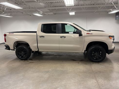 New 2026 Chevrolet Silverado 1500 Custom Trail Boss AWD/4WD image 6