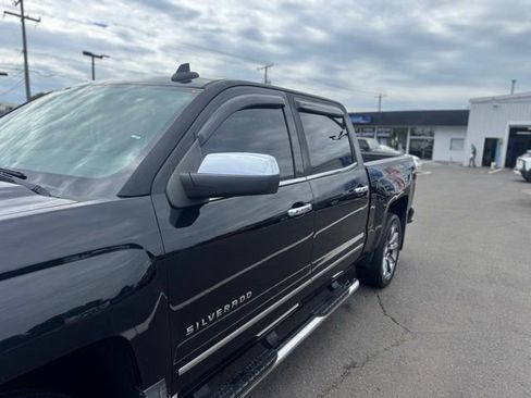 Used 2015 Chevrolet Silverado 1500 LTZ AWD/4WD image 9