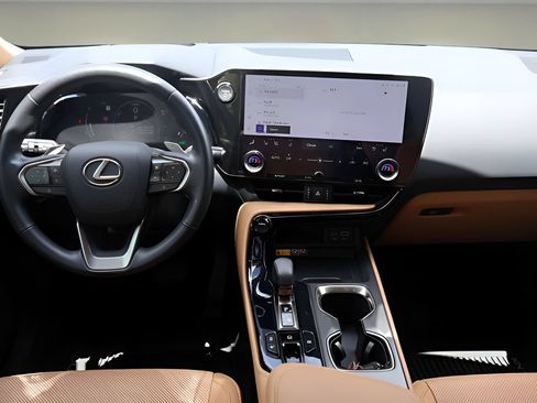 Used 2025 Lexus NX 350h AWD w/ Accessory Package (2T) image 13
