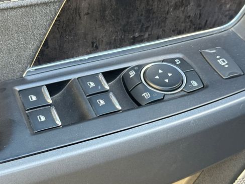 Used 2023 Ford F350 Lariat w/ Lariat Ultimate Package image 12