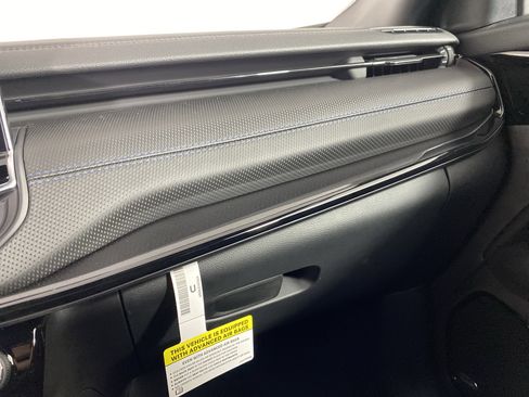 New 2026 Jeep Compass Limited image 29