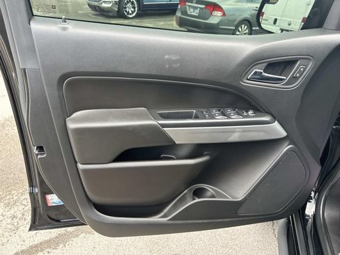 Used 2019 Chevrolet Colorado ZR2 w/ ZR2 Midnight Special Edition AWD/4WD image 27