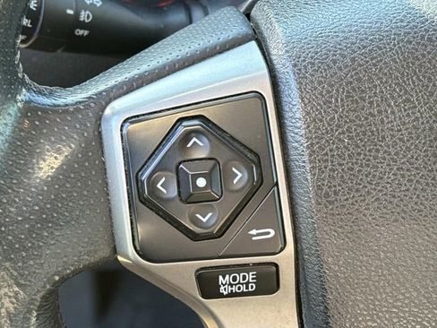 Used 2018 Toyota 4Runner SR5 image 28