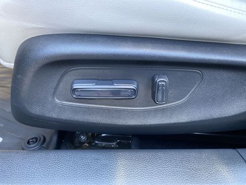 Used 2022 Honda Civic Sport Touring image 16
