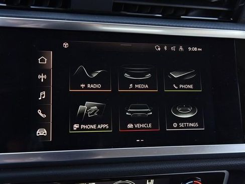 Used 2022 Audi Q3 2.0T Premium Plus w/ Premium Plus Package image 14