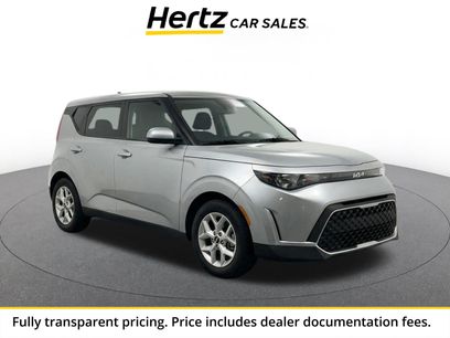 Used 2025 Kia Soul LX w/ LX Technology Package