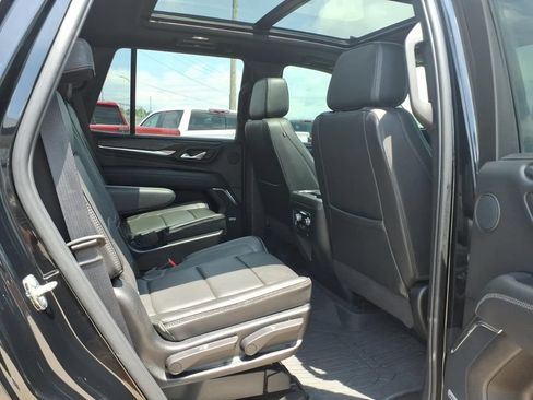 Used 2024 GMC Yukon Denali w/ Max Trailering Package AWD/4WD image 13