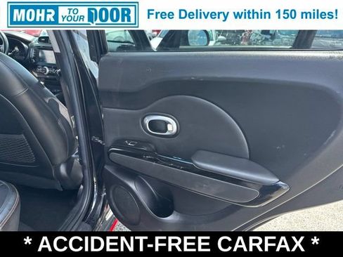 Used 2019 Kia Soul ! FWD image 16