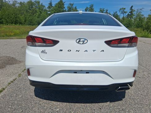 Used 2019 Hyundai Sonata SEL w/ Tech Package 02 FWD image 6