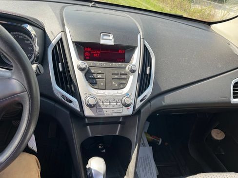 Used 2011 GMC Terrain SLE FWD image 8