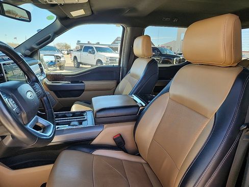Used 2023 Ford F150 Lariat w/ Trailer Tow Package AWD/4WD image 7