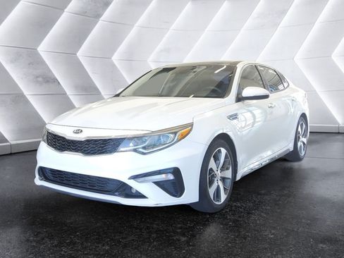Used 2020 Kia Optima S w/ S Panoramic Sunroof Package FWD image 3