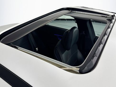 Certified 2023 Mercedes-Benz C 300 Sedan image 23