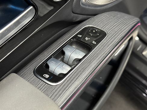 Certified 2023 Mercedes-Benz EQS 580 4MATIC Sedan image 21