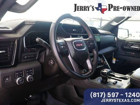 Used 2024 GMC Sierra 1500 AT4 w/ Technology Package AWD/4WD image 20