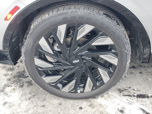 New 2026 Lincoln Nautilus Reserve w/ Jet Appearance Package image 5