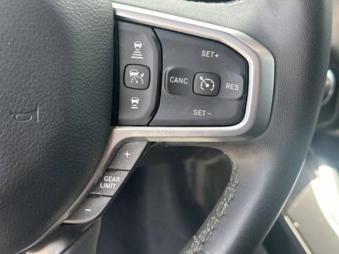Used 2025 RAM 1500 Big Horn AWD/4WD image 26