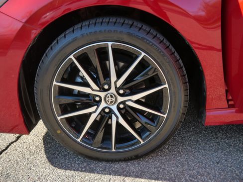 Certified 2024 Toyota Camry SE FWD image 16