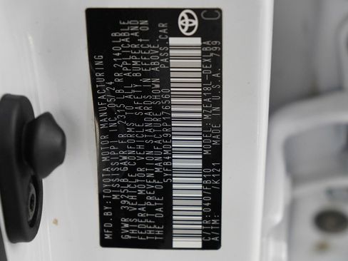 Used 2024 Toyota Corolla LE image 26