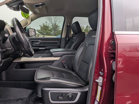 Used 2021 RAM 1500 Laramie image 12