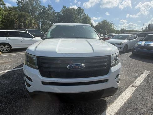 Used 2019 Ford Explorer 4WD Police Interceptor image 3