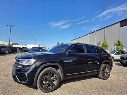 Used 2022 Volkswagen Atlas Cross Sport SEL R-Line
