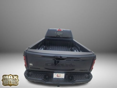 New 2026 RAM 1500 4x4 Crew Cab image 9