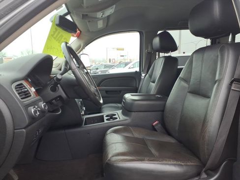 Used 2014 GMC Sierra 2500 SLT w/ SLT Convenience Package image 5