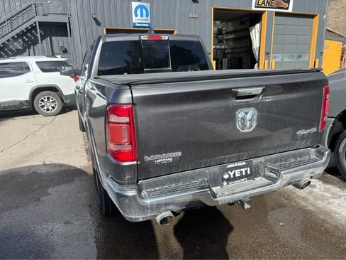 Used 2022 RAM 1500 Laramie AWD/4WD image 9