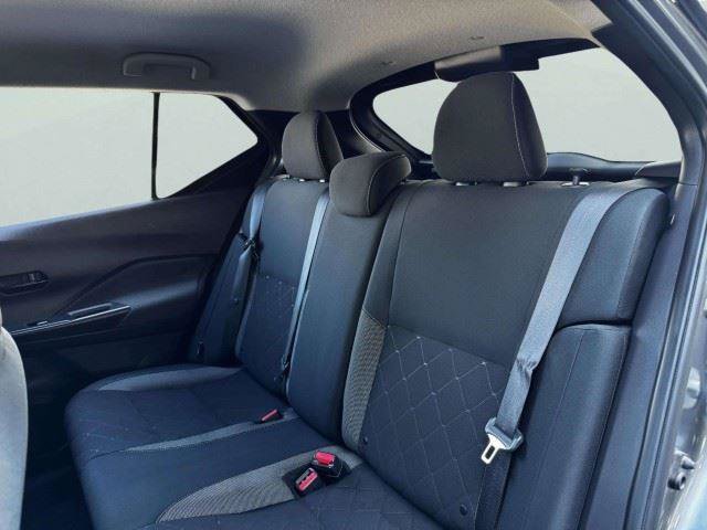 Used 2020 Nissan Kicks S FWD image 37