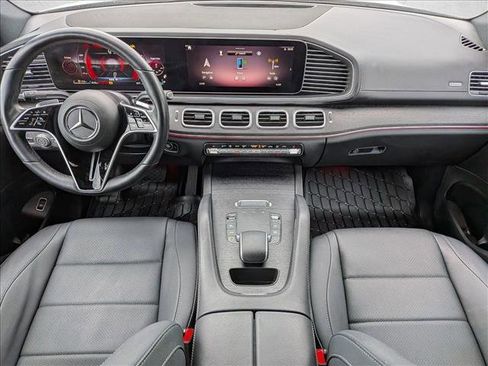 Used 2025 Mercedes-Benz GLE 450 4MATIC Coupe image 18